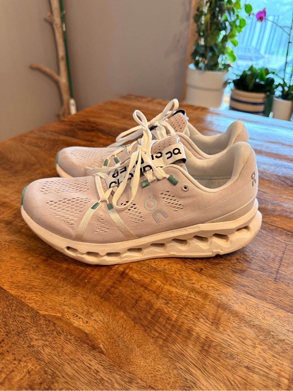 On Running Women's Athletic Shoes in Light Gray with Mint Accents